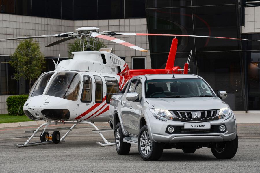  Mitsubishi Triton Double Cab 2017 года  (ZA) (фото 14 из 30)